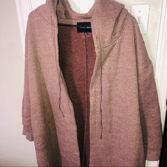 Jacket - Picture 5 of 9